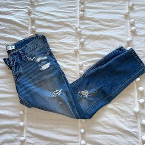 Boyfriend fit jeans from Abercrombie and Fitch!